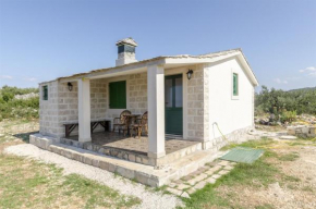 House Lucica